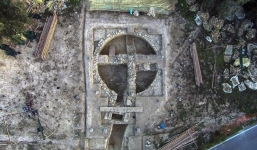 Đào trúng mộ cổ 3.500 tuổi vô tình 'mở cửa' cung điện Pylos với lá bùa hộ mệnh của nữ thần Hy Lạp