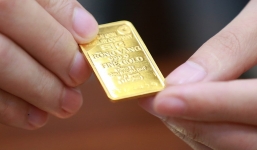 Giá vàng, giá vàng mới nhất hôm nay 1/9: Đảo chiều vọt tăng trở lại sau chuỗi ngày ảm đạm