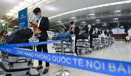 Chuyến bay thương mại quốc tế đầu tiên đã được khai thác trở lại