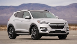 Hyundai đua nhau 'phá giá' giảm sâu đến 60 triệu đồng, dân tình sôi sục bỏ tiền ra sắm