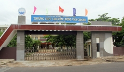 Học sinh các cấp tiếp tục nghỉ học để phòng cơn bão số 12