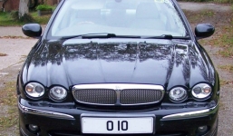 Cận cảnh biển số xe 'đắt xắt ra miếng' có giá ngang ngửa siêu xe 4 tỷ 