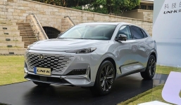 'Bom tấn' Honda CR-V tung hỏa mù quyết nhấn chìm Mazda CX5 với thiết kế mượt như nhung