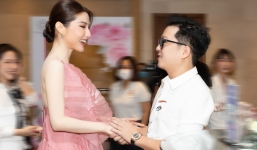 Trường Giang xuất hiện đầy tình tứ cùng chân dài, ngó lơ Nhã Phương