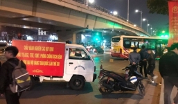 Con trai cụ bà bị xe bus tông vào đêm muộn ở Hà Nội đau đớn từ quê ra đón mẹ