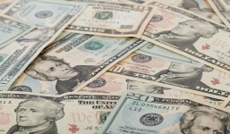 Cập nhật tỷ giá ngoại tệ mới nhất hôm nay 6/1: USD suy yếu giữa bối cảnh vàng tạo cơn bão giá