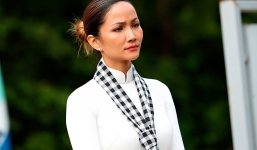 Chân dài xế sang Đặng Lê Nguyên Vũ đón đưa gây khó hiểu với gương mặt trầm tư thiếu sắc