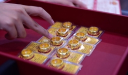 Cập nhật bảng giá vàng hôm nay mới nhất ngày 25/1: Chật vật phá 'xiềng xích' tạo dấu ấn mới