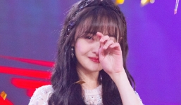 Trịnh Sảng tủi hổ lên tiếng xin lỗi hai con sau khi chính thức bị 'phong sát' khỏi làng giải trí