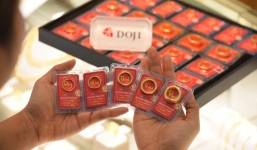 Cập nhật bảng giá vàng mới nhất hôm nay 5/2: Chìm nghỉm dưới hố sâu giữa mối lo ngày Tết