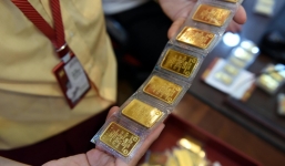 Cập nhật bảng giá vàng mới nhất hôm nay 13/4: Lao dốc mạnh, nhà đầu tư giật mình thon thót