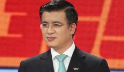 Mỹ nam quyền lực nhất VTV Lê Quang Minh và góc khuất đời tư cùng cuộc hôn nhân kín tiếng bên nữ nhà văn trẻ