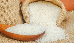 Giá lúa gạo hôm nay 16/8: Biến động trái chiều