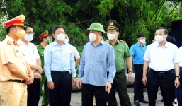 Bí thư Thành ủy Hà Nội Đinh Tiến Dũng: Tạo đồng thuận trong nhân dân để phân vùng phòng, chống dịch thật hiệu quả