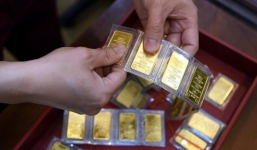 Giá vàng hôm nay 14/9: Đảo chiều khởi sắc bất thành