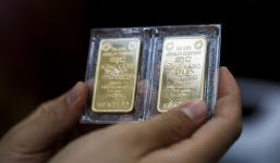 Vàng SJC đột ngột đảo chiều, giá vàng hôm nay 10/12 nhiều biến động