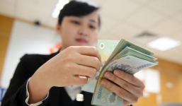 Chi tiết bảng lương cơ sở của y, bác sĩ năm 2022