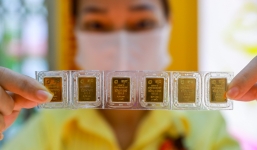 Giá vàng hôm nay 5/1: Đột ngột đảo chiều, biến động mạnh