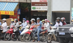 Chi tiết mức lệ phí trước bạ ô tô, xe máy từ 1/3/2022