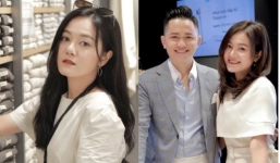 Ngỡ ngàng danh tính bà xã xinh đẹp của nam MC điển trai 'giữ sóng' Cà phê sáng