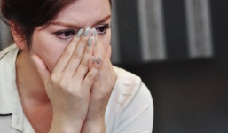 'Chơi lớn' trước thềm Cannes 2022, Lý Nhã Kỳ bất ngờ nhận tin dữ khiến dân tình hoang mang 