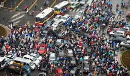 Giám đốc Sở GTVT, Sở TNMT Hà Nội: Cấm được xe máy càng sớm càng tốt