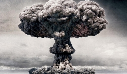 Sức mạnh kinh hoàng của vụ thử bom nguyên tử đầu tiên trên thế giới