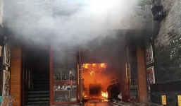 Hiện trường vụ cháy khách sạn kinh hoàng khiến một nhân viên thiệt mạng