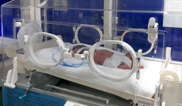 Quảng Bình: Nữ sinh cấp 3 tự đẻ con rồi mang bỏ vào thùng rác nhà vệ sinh