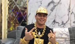 Phúc XO tiết lộ 'thầy phong thủy' giúp anh đổi đời thành đại gia đeo vàng khủng 