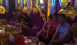 Số vàng Phúc XO đeo trên người hầu hết là đồ giả, dàn xe ngũ quý cũng là biển giả