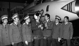 Đại tướng Lê Đức Anh - Vị Tướng luôn đi sát chiến trường