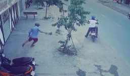 Bị phát hiện khi đang 'hành sự', trộm xe bỏ mặc đồng bọn chạy thoát thân