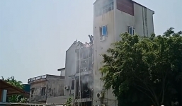 Hà Nội: Cháy quán cà phê, 2 người tử vong do ngạt khí