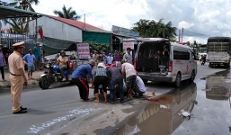 Chở con đi nhận quà từ thiện, 3 người trong một gia đình thương vong