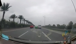 2 tài xế rượt đuổi nhau như phim hành động bị phạt hơn 14 triệu đồng