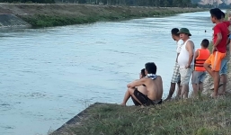 Cùng bạn trai ra sông tắm, thiếu nữ bị nước cuốn tử vong
