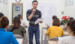 'Độ ta không độ nàng' bản tiếng Anh của thầy giáo Bá Đạo gây sốt MXH