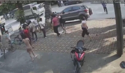 Thái Nguyên: 'Xe điên' húc văng 2 người đi xe máy trên đường