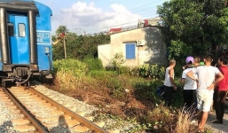 Băng qua đường sắt, 2 nữ sinh vừa đỗ lớp 10 tử vong thương tâm