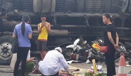 Vụ lật xe tải 5 người tử vong ở Hải Dương: Có nạn nhân là vợ chồng, anh em họ