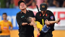 Chiến sĩ CSCĐ chịu đau cứu cháu bé: Hành động đẹp nhưng chưa đúng