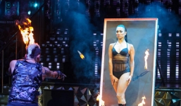 Màn phi dao, bắn cung mạo hiểm không dành cho người yếu tim