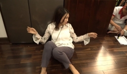 Hoa hồng trên ngực trái: Hậu trường cảnh say kinh điển của Hồng Diễm