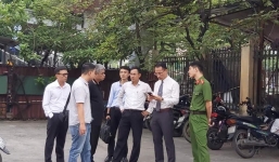 Đang thực nghiệm điều tra vụ bé trai trường Gateway tử vong trên xe