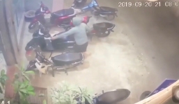 Đánh xe bán tải đi trộm xe SH, nhóm 'đá xế' khiến dân tình choáng vì độ chịu chi