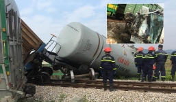 Tin tức tai nạn giao thông ngày 25/9: Va chạm xe tải, tàu hỏa đứt khúc la liệt ở Nghệ An