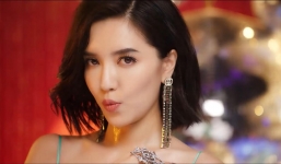 Bích Phương bị fan bắt học nhảy gấp vì hát mà chỉ biết 'đu đi đưa lại' một động tác