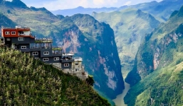 Bộ VH,TT&DL nói về công trình sai phạm ở Mã Pì Lèng: 'Mang tính mạng con người ra gây áp lực với luật pháp là không được'