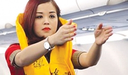 Táy máy trộm áo phao trên máy bay, nữ hành khách bị phạt 8,5 triệu đồng